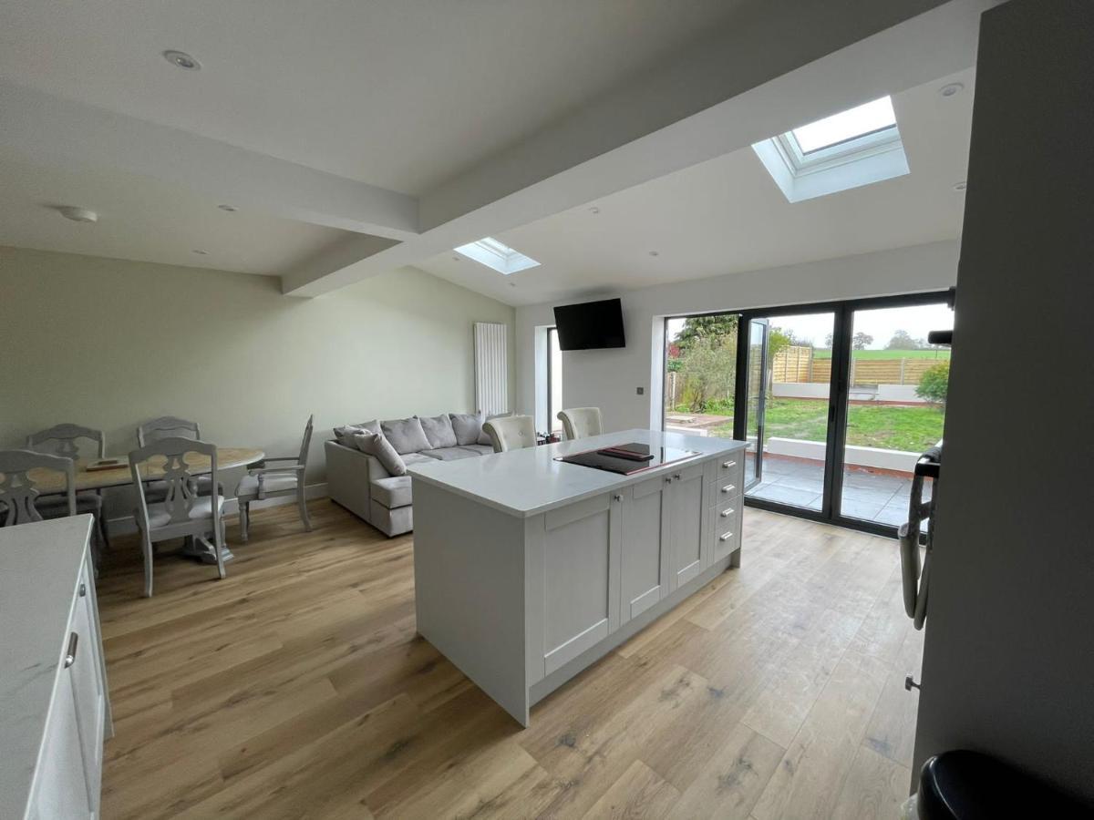 Newly Renovated 3 Bed Property - Countryside Views Dunstall Eksteriør bilde